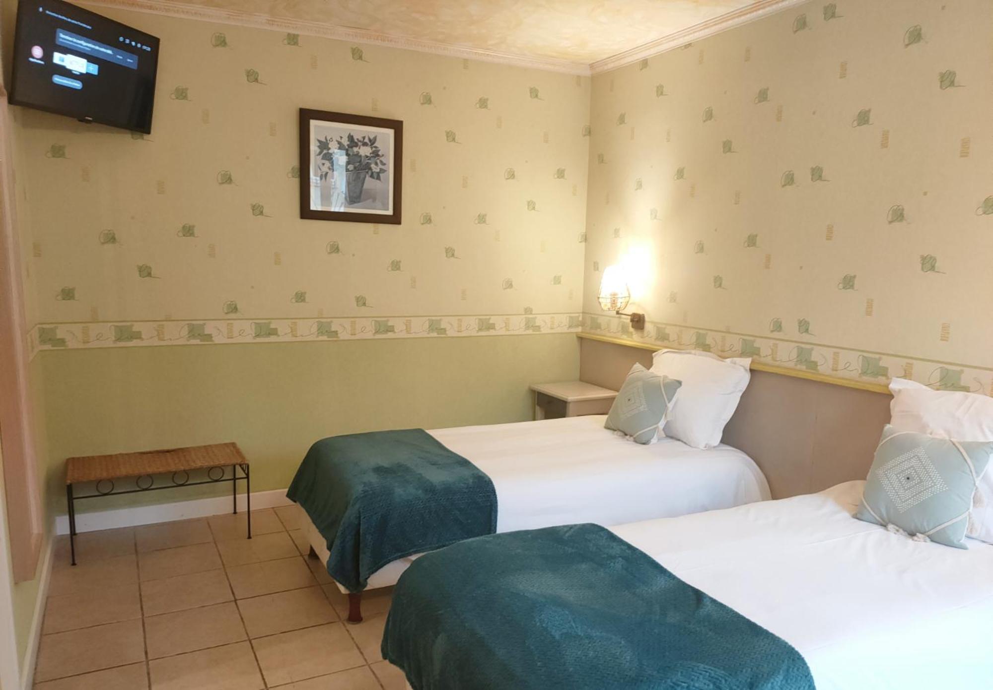 Le Royal Hotel Saint-Pol-sur-Ternoise Kültér fotó