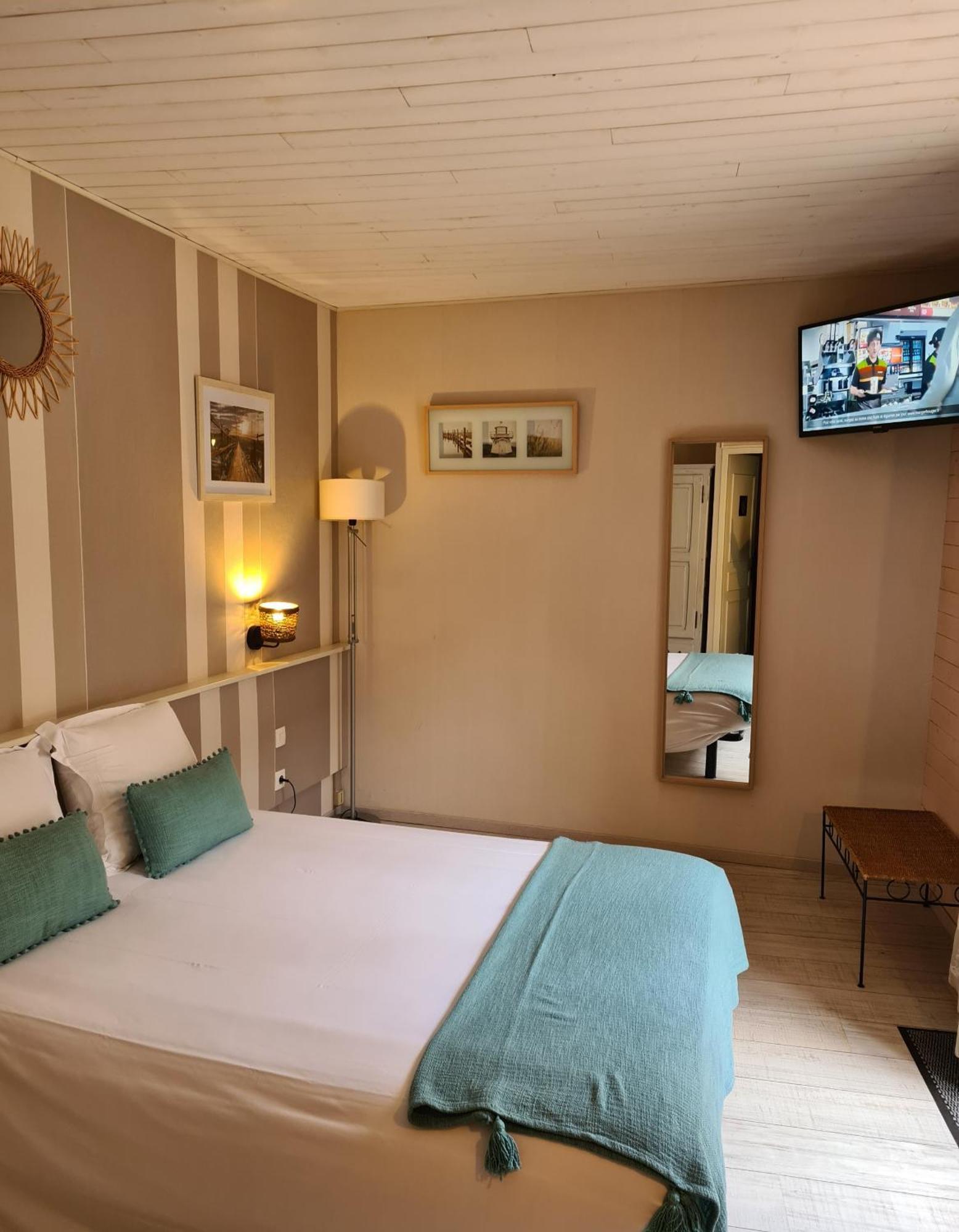 Le Royal Hotel Saint-Pol-sur-Ternoise Kültér fotó